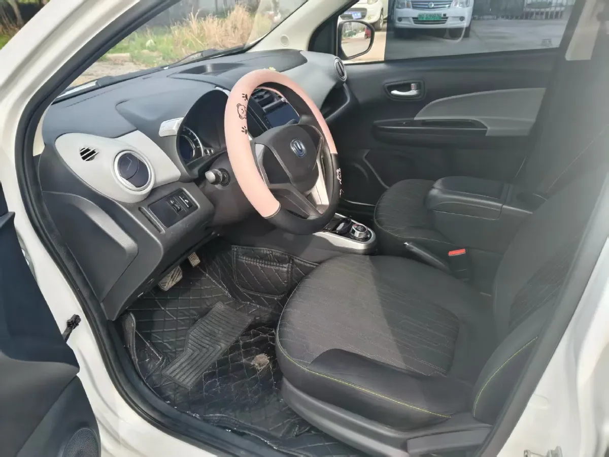 2021 ChangAn BenBen E-Star BEV 31.95KWH,autocango,china used car exporter,china ev exporter,chinese used car exporter,chinese used ev exporter