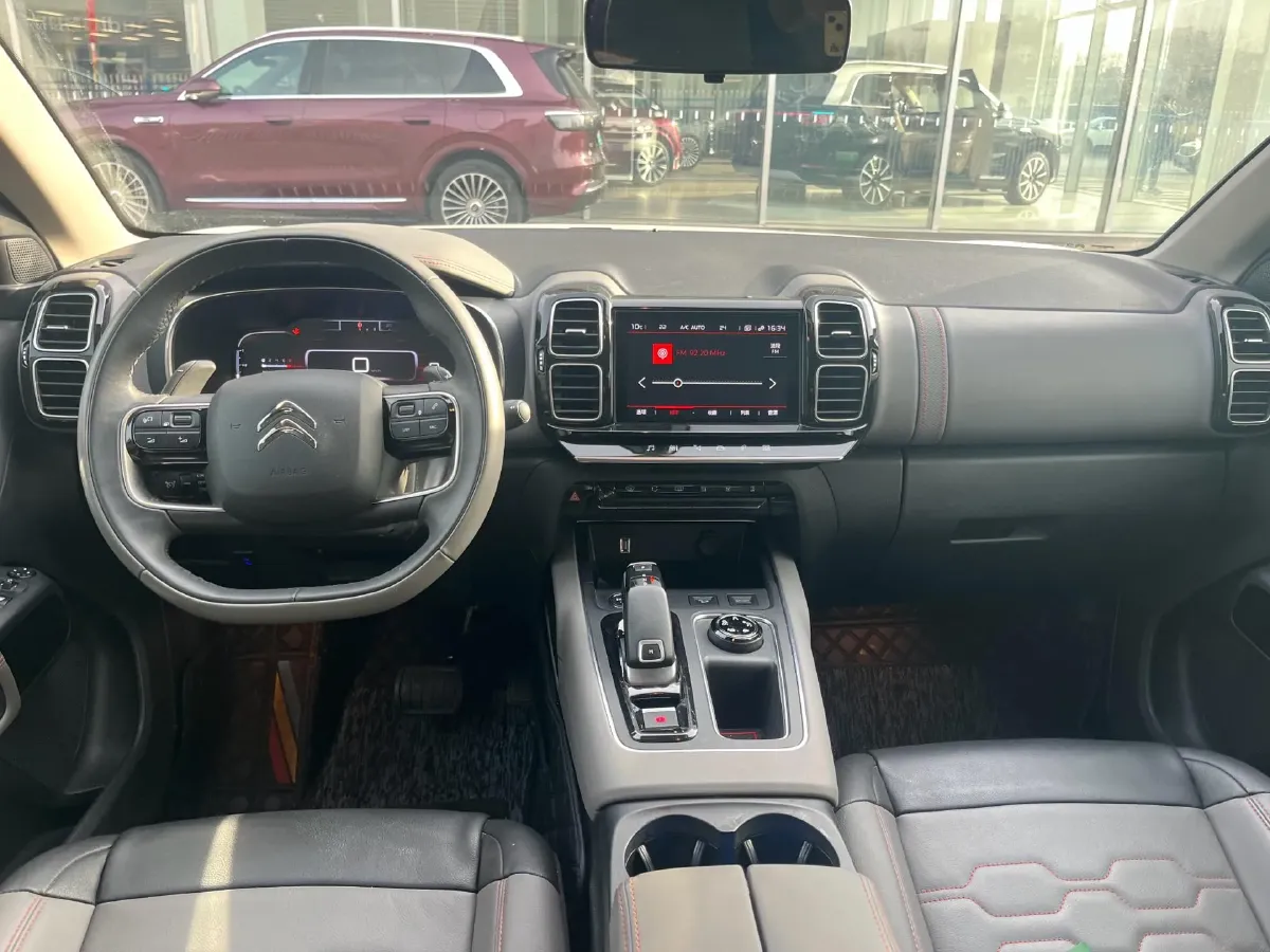 2020 Citroen C5 Aircross 1.8T 211HP L4 8AT,autocango,china used car exporter,china ev exporter,chinese used car exporter,chinese used ev exporter