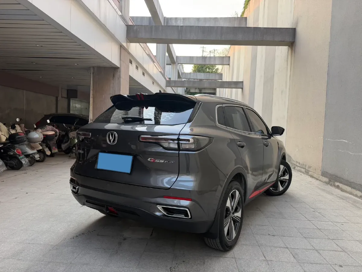 2022 ChangAn CS55 Plus 1.5T 180HP L4 7DCT,autocango,china used car exporter,china ev exporter,chinese used car exporter,chinese used ev exporter