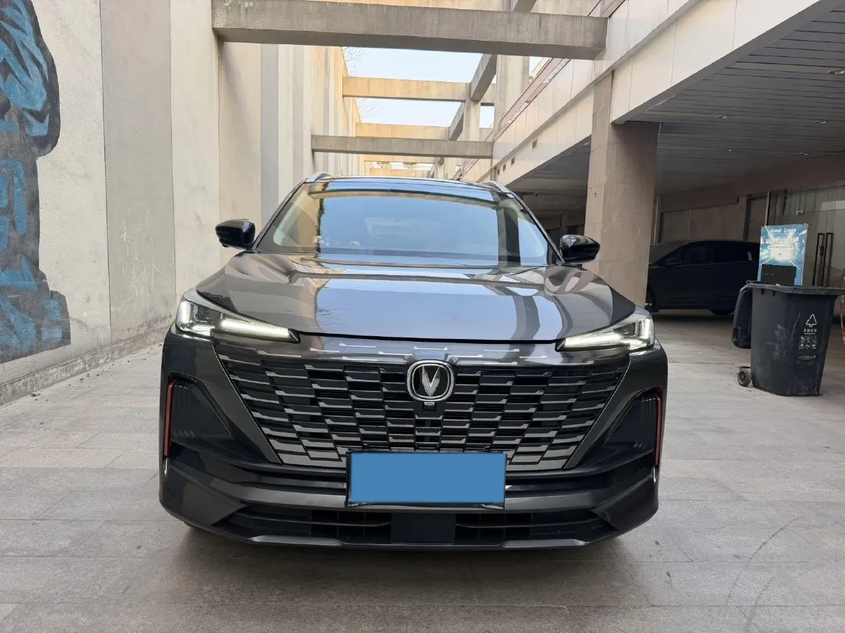 2022 ChangAn CS55 Plus 1.5T 180HP L4 7DCT,autocango,china used car exporter,china ev exporter,chinese used car exporter,chinese used ev exporter