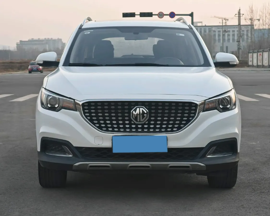 2020 MG ZS 1.5L 120HP L4 5MT,autocango,china used car exporter,china ev exporter,chinese used car exporter,chinese used ev exporter