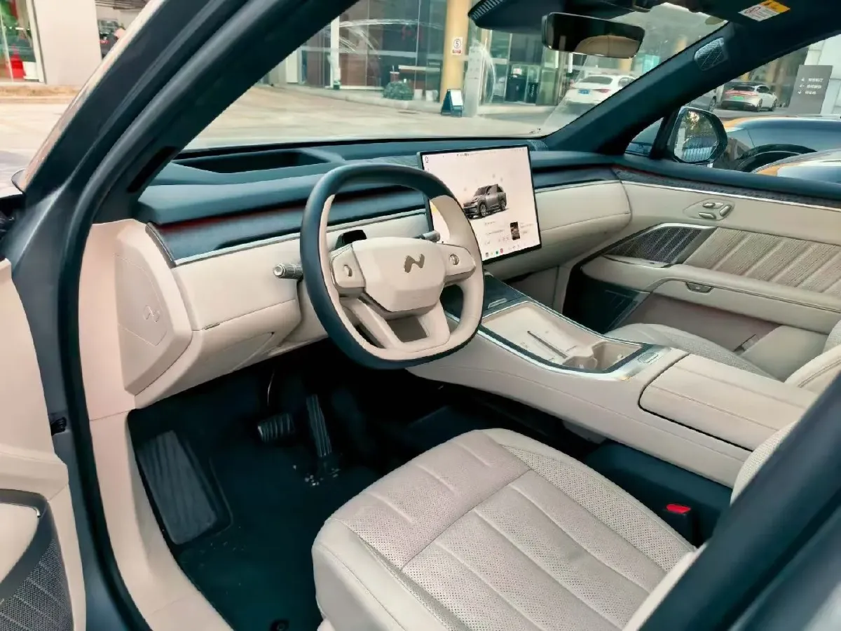 2025 ONVO L90 BEV,autocango,china used car exporter,china ev exporter,chinese used car exporter,chinese used ev exporter