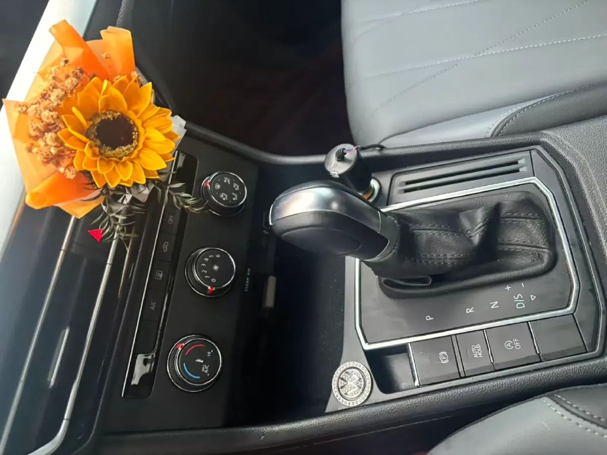 2023 Volkswagen Lavida 1.5L 113HP L4 6AT,autocango,china used car exporter,china ev exporter,chinese used car exporter,chinese used ev exporter