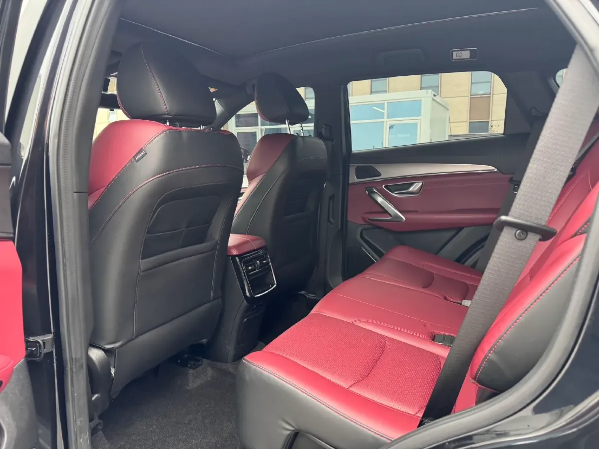 2021 Jetour X70 Plus 1.5T 156HP L4 6DCT,autocango,china used car exporter,china ev exporter,chinese used car exporter,chinese used ev exporter