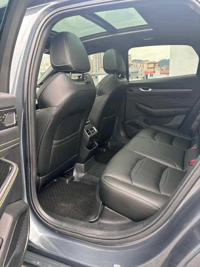 2023 Geely Preface 1.5T 181HP L4 7DCT,autocango,china used car exporter,china ev exporter,chinese used car exporter,chinese used ev exporter