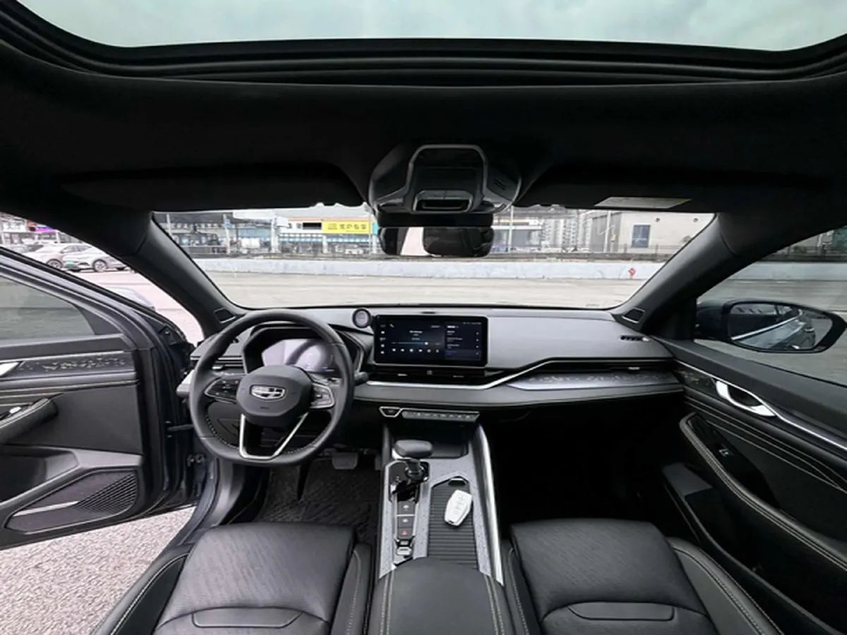 2023 Geely Preface 1.5T 181HP L4 7DCT,autocango,china used car exporter,china ev exporter,chinese used car exporter,chinese used ev exporter