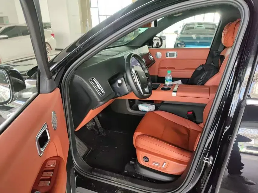 2024 Li L6 Range Extended 154HP L4 REEV 36.8KWH,autocango,china used car exporter,china ev exporter,chinese used car exporter,chinese used ev exporter