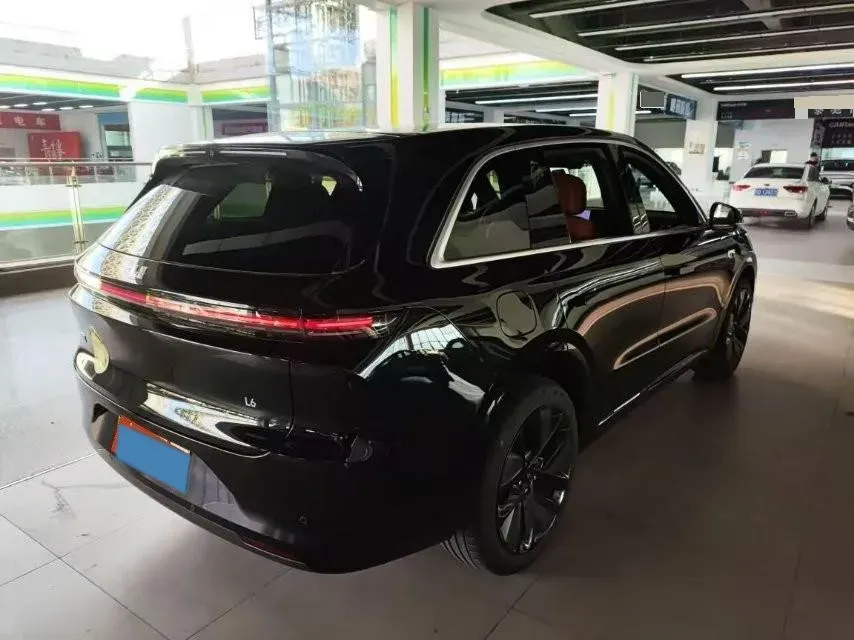 2024 Li L6 Range Extended 154HP L4 REEV 36.8KWH,autocango,china used car exporter,china ev exporter,chinese used car exporter,chinese used ev exporter