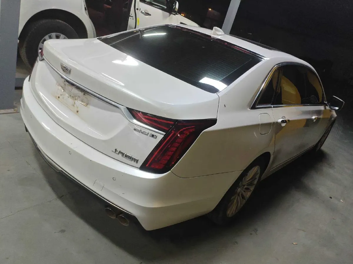 2019 Cadillac CT6 2.0T 241HP L4 10AT,autocango,china used car exporter,china ev exporter,chinese used car exporter,chinese used ev exporter