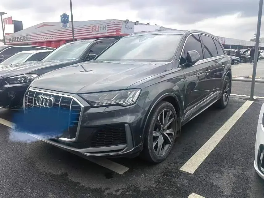 2023 Audi Q7 3.0T 340HP V6 8AT,autocango,china used car exporter,china ev exporter,chinese used car exporter,chinese used ev exporter