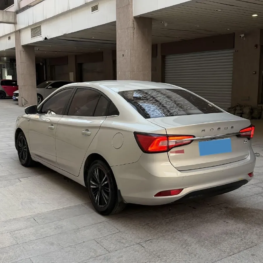 2019 Roewe i5 1.5L 120HP L4 CVT,autocango,china used car exporter,china ev exporter,chinese used car exporter,chinese used ev exporter
