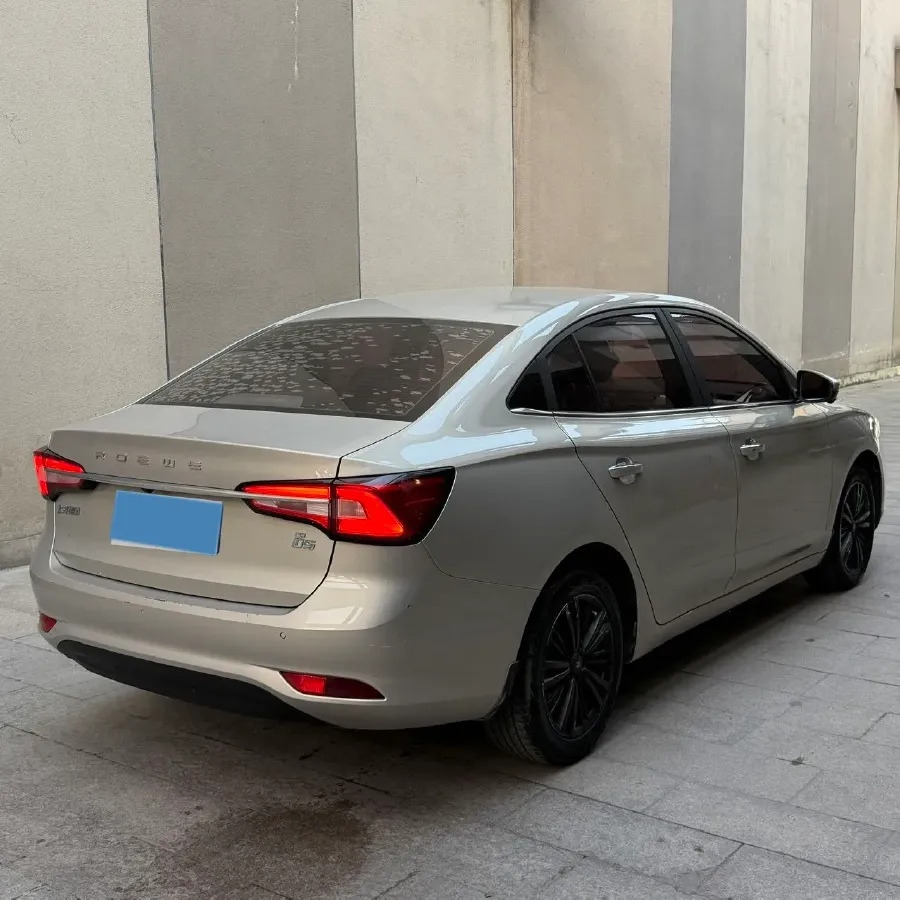 2019 Roewe i5 1.5L 120HP L4 CVT,autocango,china used car exporter,china ev exporter,chinese used car exporter,chinese used ev exporter