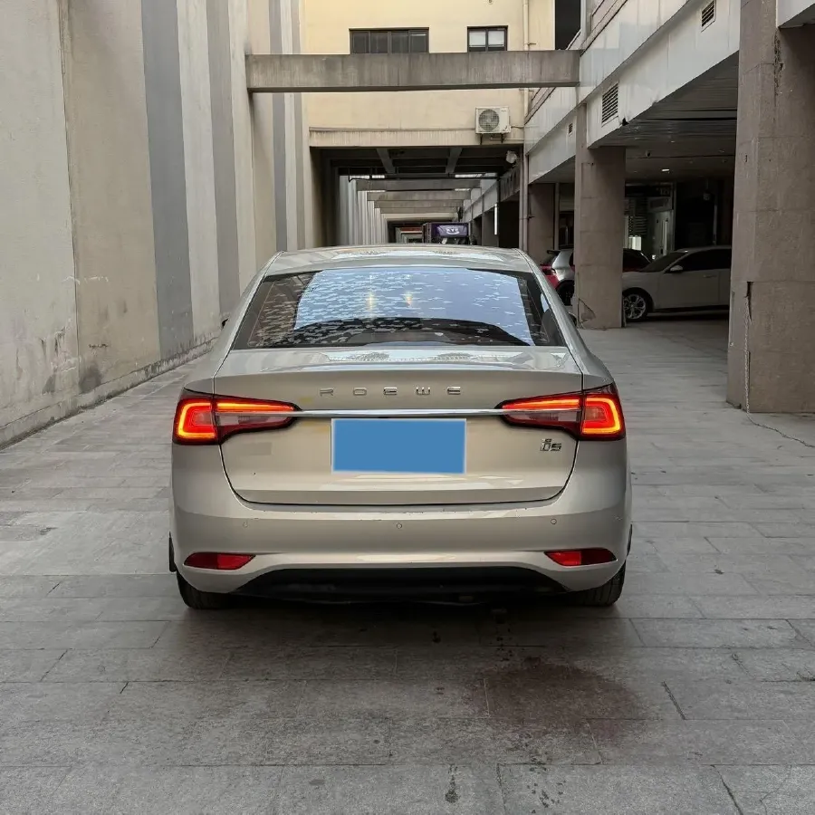 2019 Roewe i5 1.5L 120HP L4 CVT,autocango,china used car exporter,china ev exporter,chinese used car exporter,chinese used ev exporter