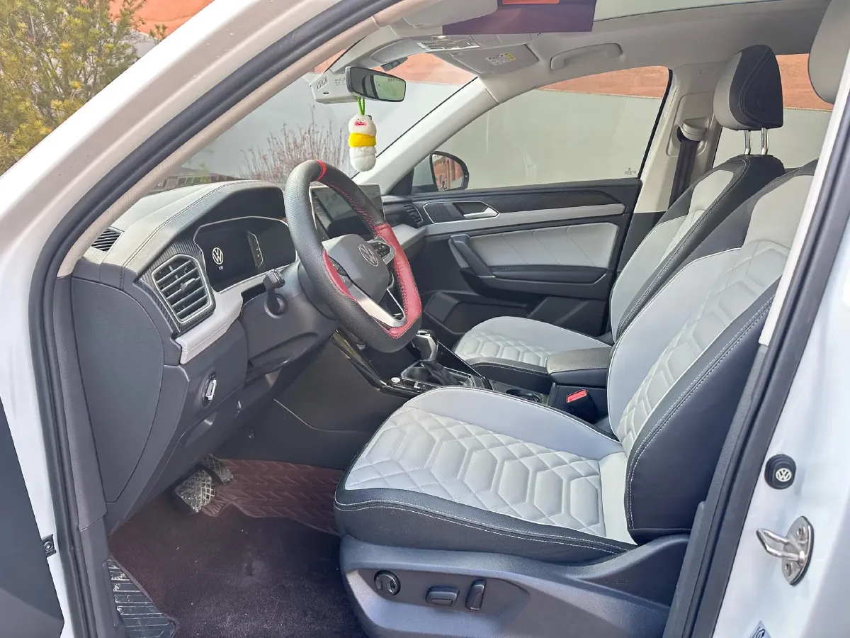 2024 Volkswagen Tayron 1.5T 160HP L4 7DCT,autocango,china used car exporter,china ev exporter,chinese used car exporter,chinese used ev exporter