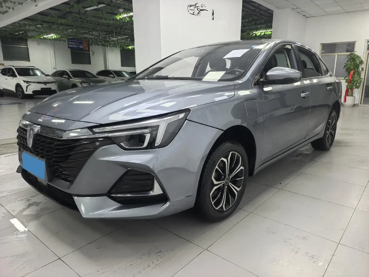2020 Roewe i6 MAX 1.5T 169HP L4 AMT PHEV,autocango,china used car exporter,china ev exporter,chinese used car exporter,chinese used ev exporter