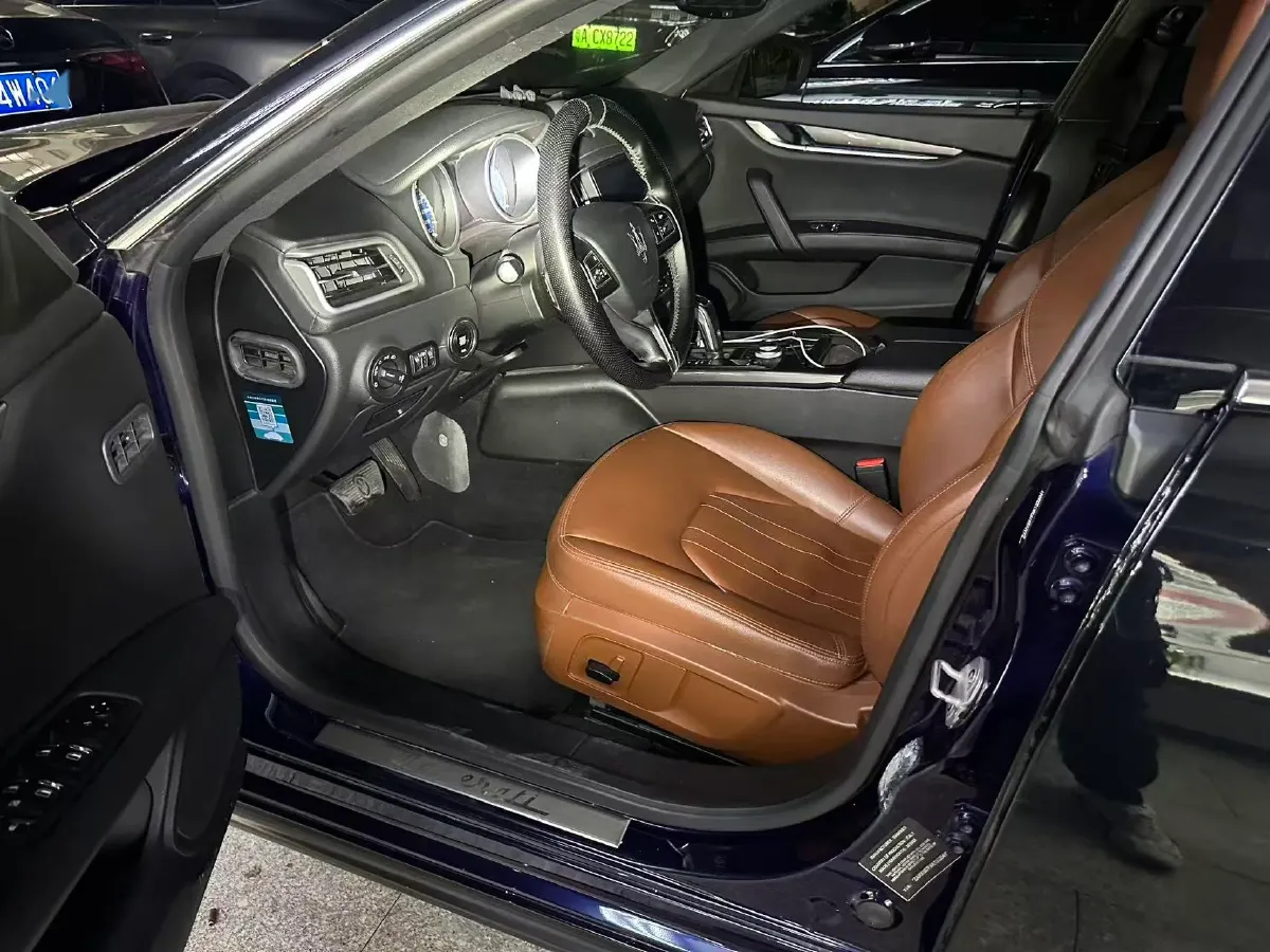 2018 Maserati Ghibli 3.0T 350HP V6 8AT,autocango,china used car exporter,china ev exporter,chinese used car exporter,chinese used ev exporter