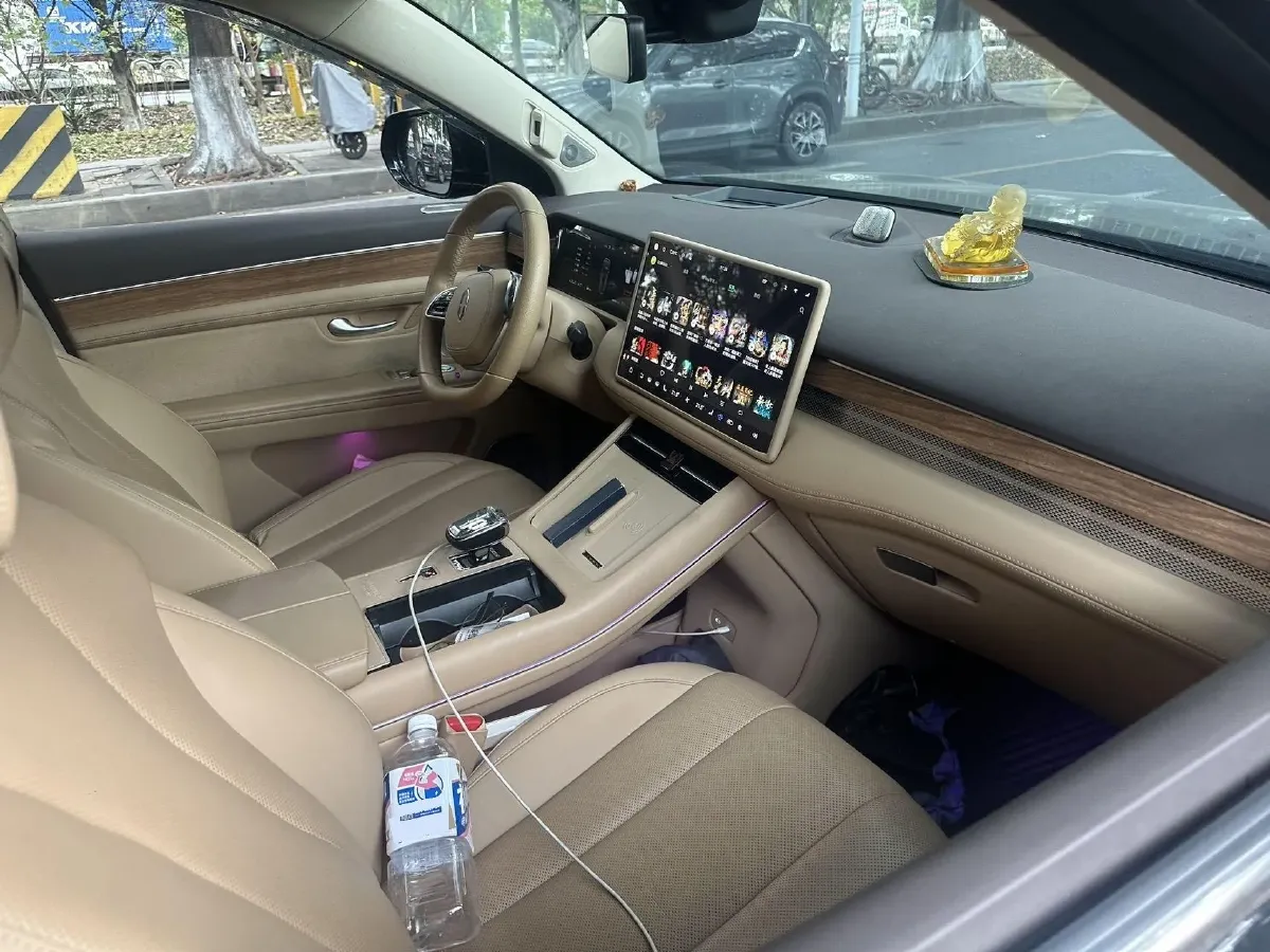 2024 AITO AITO M7 1.5T 152HP L4 REEV 40KWH,autocango,china used car exporter,china ev exporter,chinese used car exporter,chinese used ev exporter