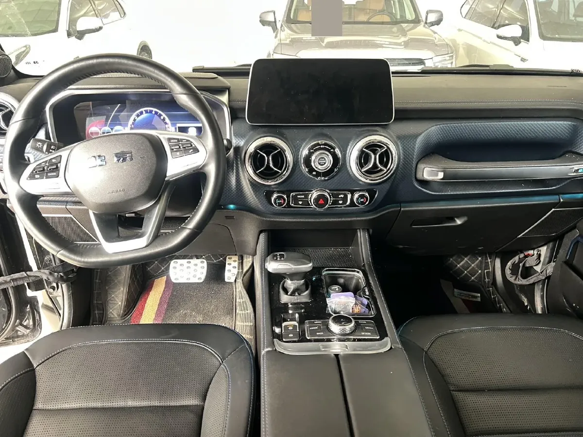 2023 Beijing BJ40 2.0T 224HP L4 8AT,autocango,china used car exporter,china ev exporter,chinese used car exporter,chinese used ev exporter