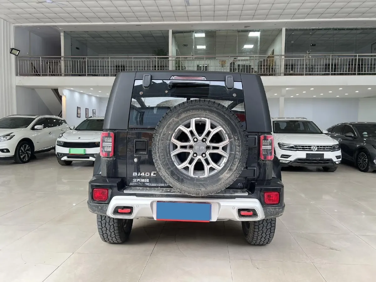 2023 Beijing BJ40 2.0T 224HP L4 8AT,autocango,china used car exporter,china ev exporter,chinese used car exporter,chinese used ev exporter