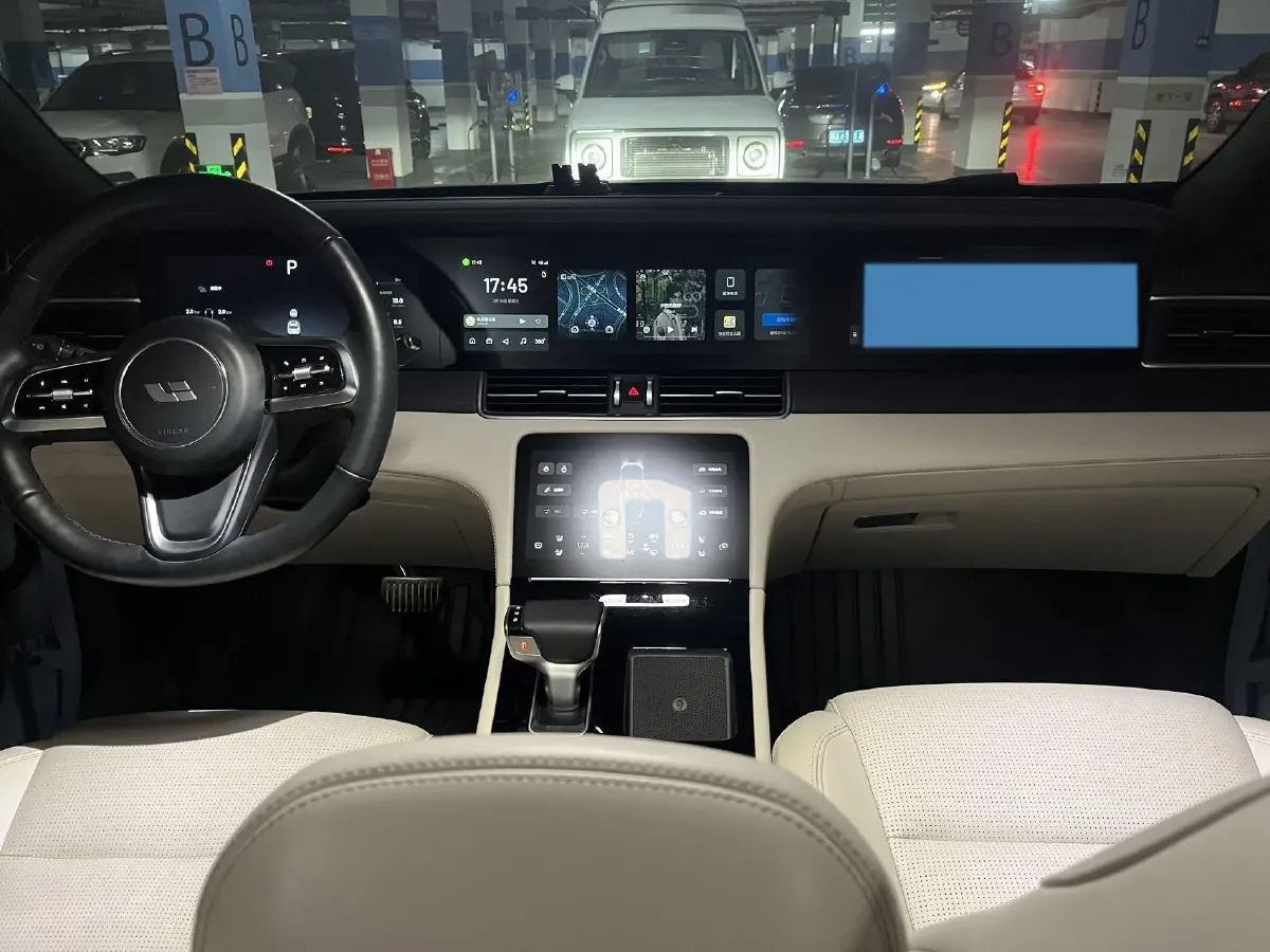 2021 Li ONE Range Extended 131HP REEV 40.5KWH,autocango,china used car exporter,china ev exporter,chinese used car exporter,chinese used ev exporter