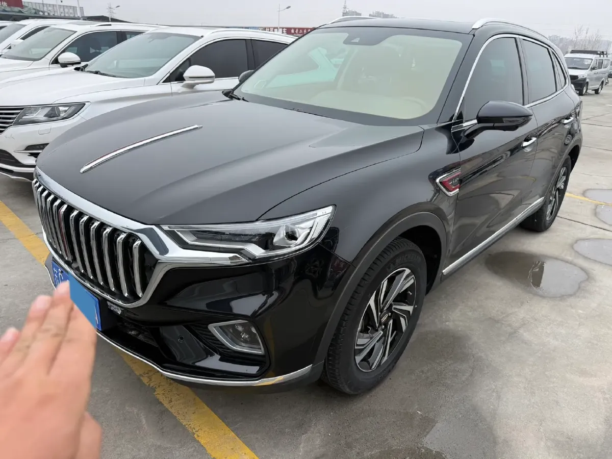 2022 HongQi HS5 2.0T 224HP L4 6AT,autocango,china used car exporter,china ev exporter,chinese used car exporter,chinese used ev exporter