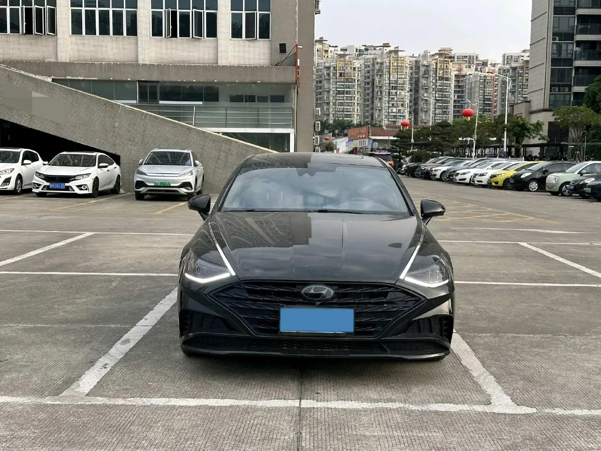 2022 Hyundai Sonata 2.0T 240HP L4 8AT,autocango,china used car exporter,china ev exporter,chinese used car exporter,chinese used ev exporter