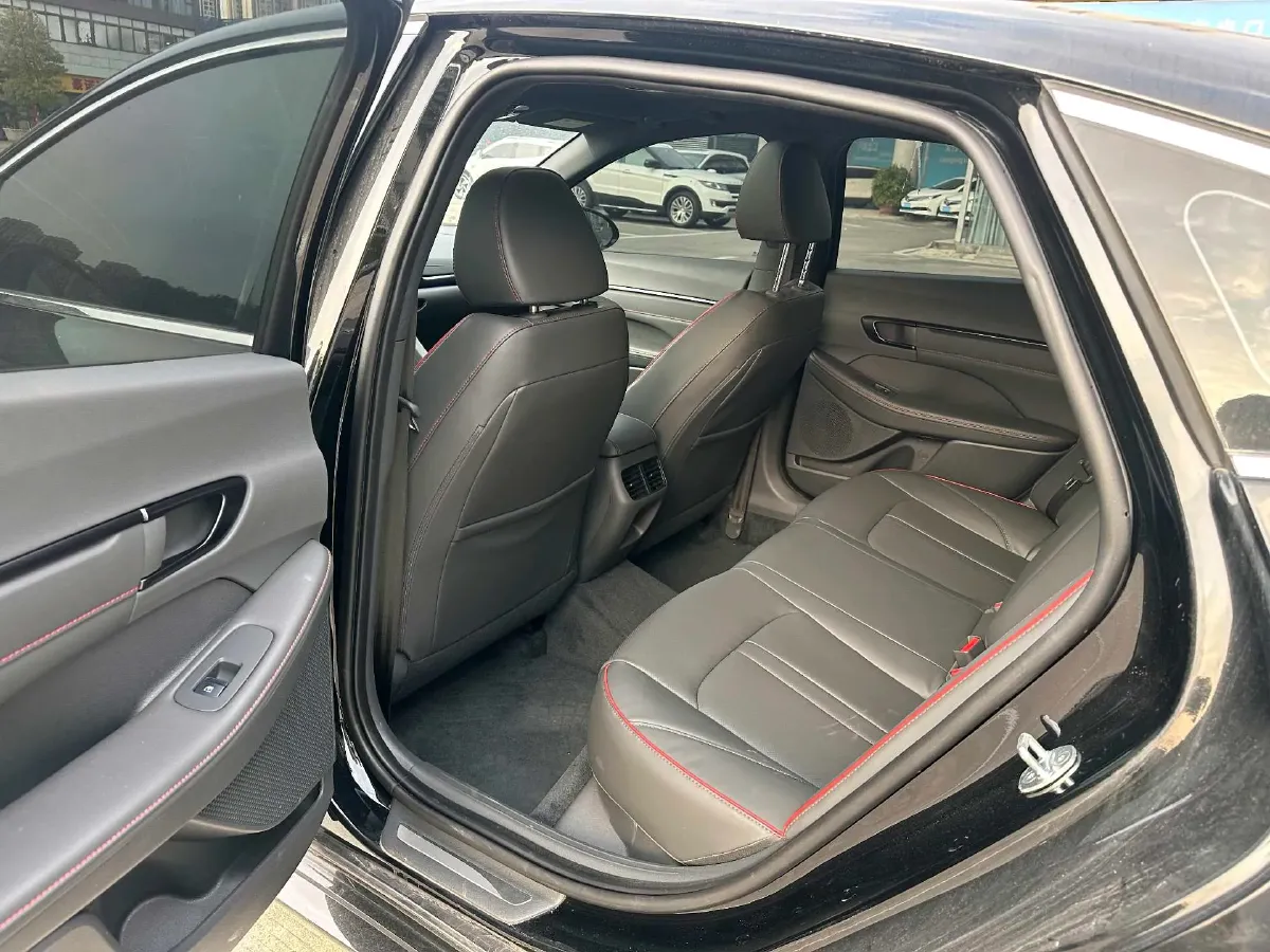 2022 Hyundai Sonata 2.0T 240HP L4 8AT,autocango,china used car exporter,china ev exporter,chinese used car exporter,chinese used ev exporter