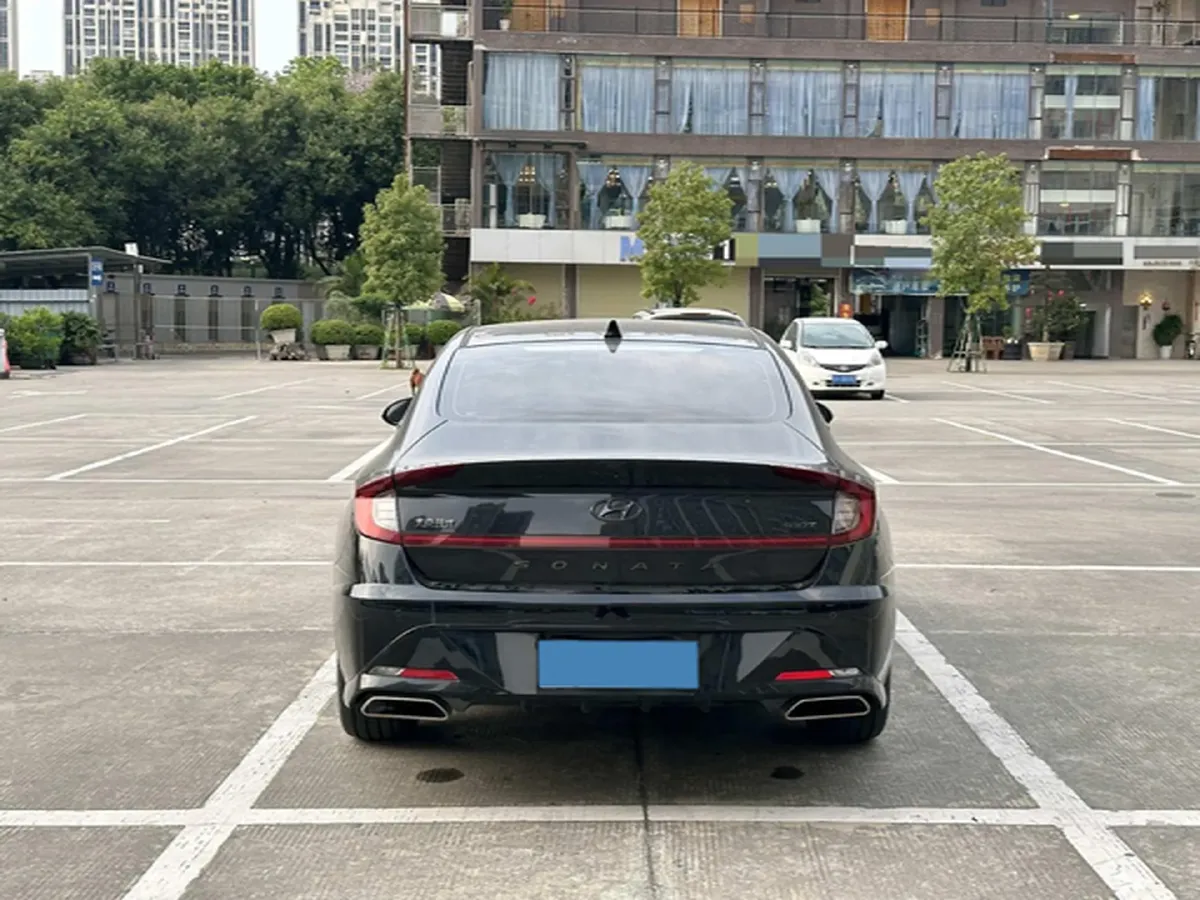 2022 Hyundai Sonata 2.0T 240HP L4 8AT,autocango,china used car exporter,china ev exporter,chinese used car exporter,chinese used ev exporter