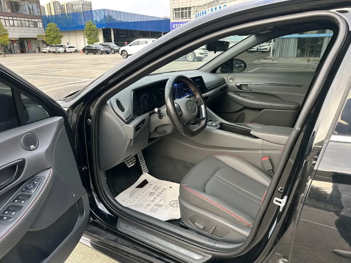 2022 Hyundai Sonata 2.0T 240HP L4 8AT,autocango,china used car exporter,china ev exporter,chinese used car exporter,chinese used ev exporter