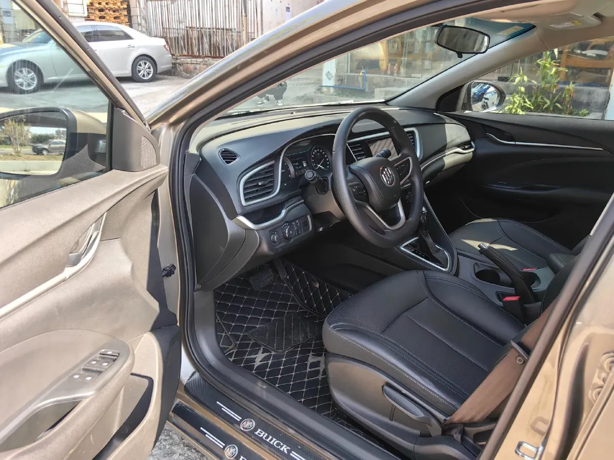 2020 Buick Encore 1.0T 125HP L3 6AT,autocango,china used car exporter,china ev exporter,chinese used car exporter,chinese used ev exporter