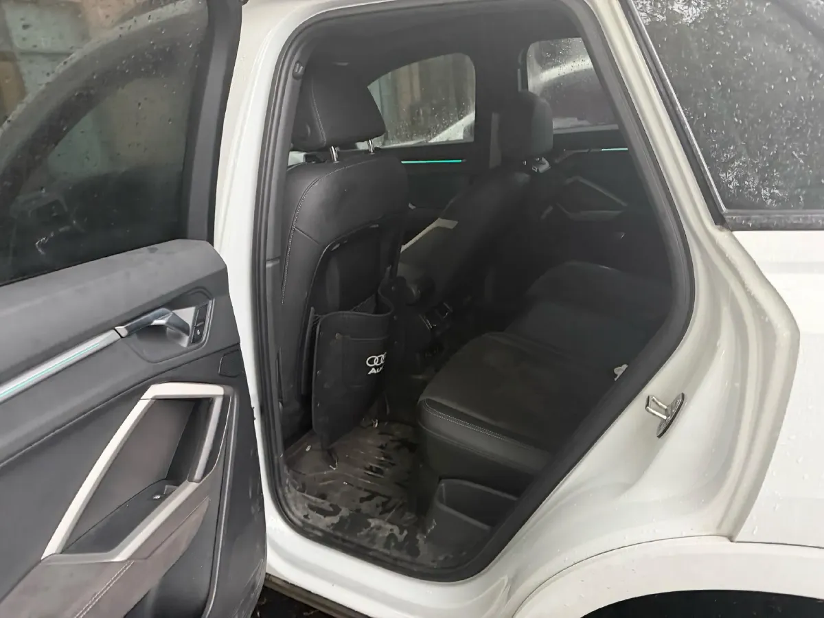 2023 Audi Q3 2.0T 220HP L4 7DCT,autocango,china used car exporter,china ev exporter,chinese used car exporter,chinese used ev exporter