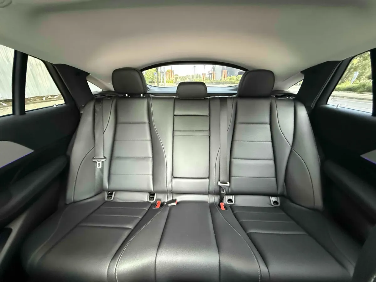 2021 Mercedes-Benz GLE Class 2.0T 211HP L4 9AT PHEV 31.2KWH,autocango,china used car exporter,china ev exporter,chinese used car exporter,chinese used ev exporter