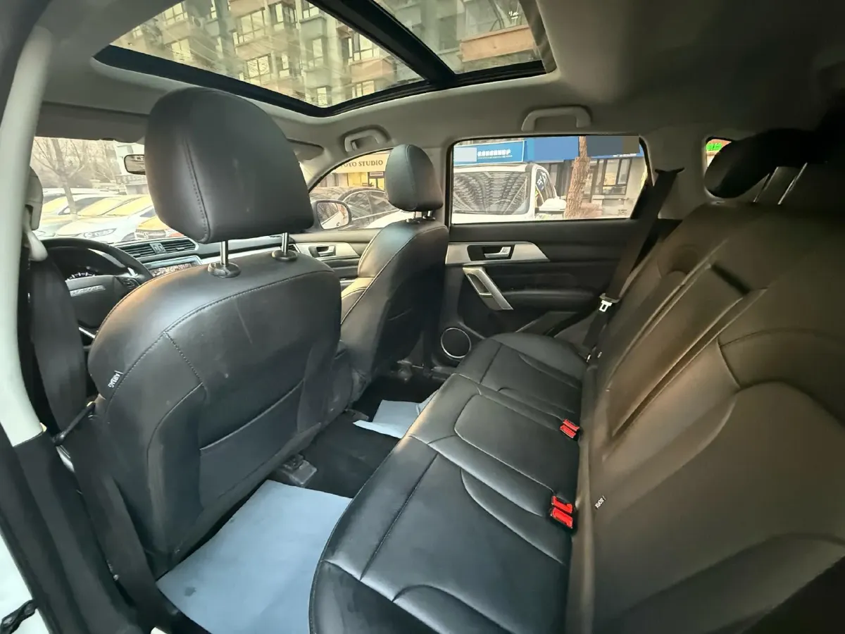 2016 Haval H2 1.5T 150HP L4 6AT,autocango,china used car exporter,china ev exporter,chinese used car exporter,chinese used ev exporter