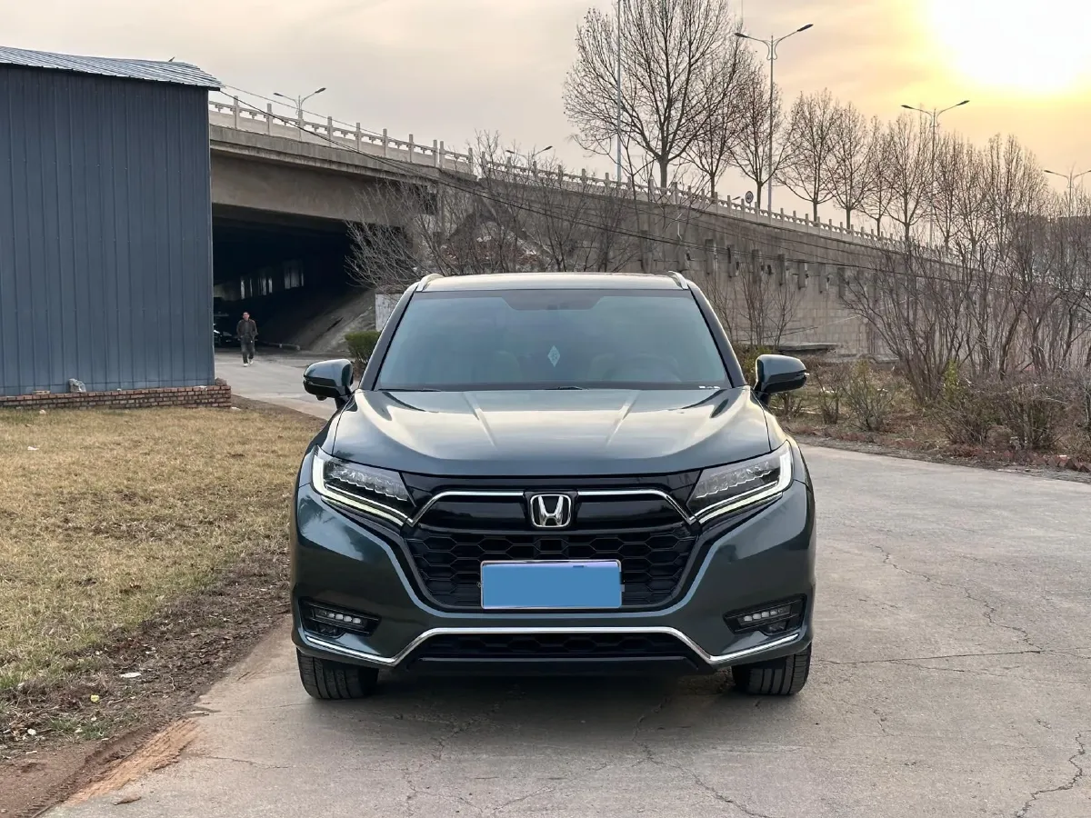 2020 Honda UR-V 2.0T 272HP L4 9AT,autocango,china used car exporter,china ev exporter,chinese used car exporter,chinese used ev exporter
