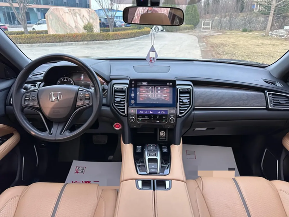 2020 Honda UR-V 2.0T 272HP L4 9AT,autocango,china used car exporter,china ev exporter,chinese used car exporter,chinese used ev exporter