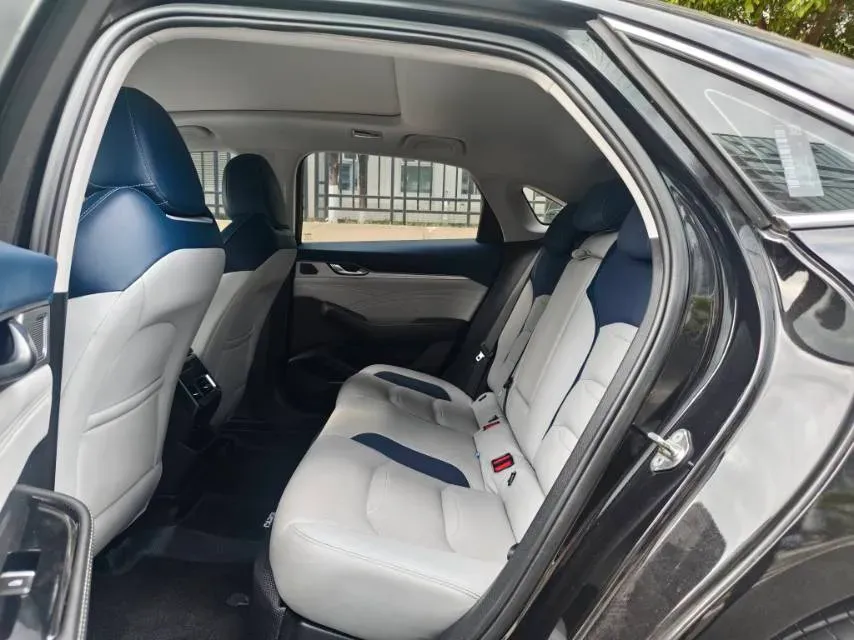 2021 Geely Preface 2.0T 190HP L4 7DCT,autocango,china used car exporter,china ev exporter,chinese used car exporter,chinese used ev exporter