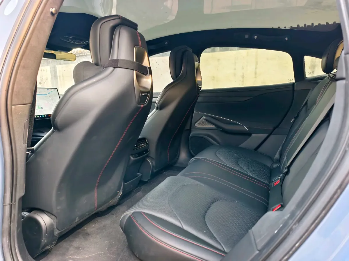 2024 MI SU7 BEV 101KWH,autocango,china used car exporter,china ev exporter,chinese used car exporter,chinese used ev exporter