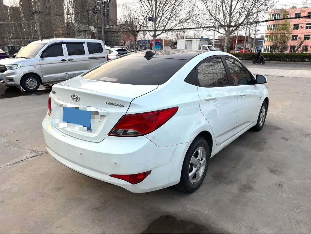 2016 Hyundai Reina 1.4L 107HP L4 4AT,autocango,china used car exporter,china ev exporter,chinese used car exporter,chinese used ev exporter