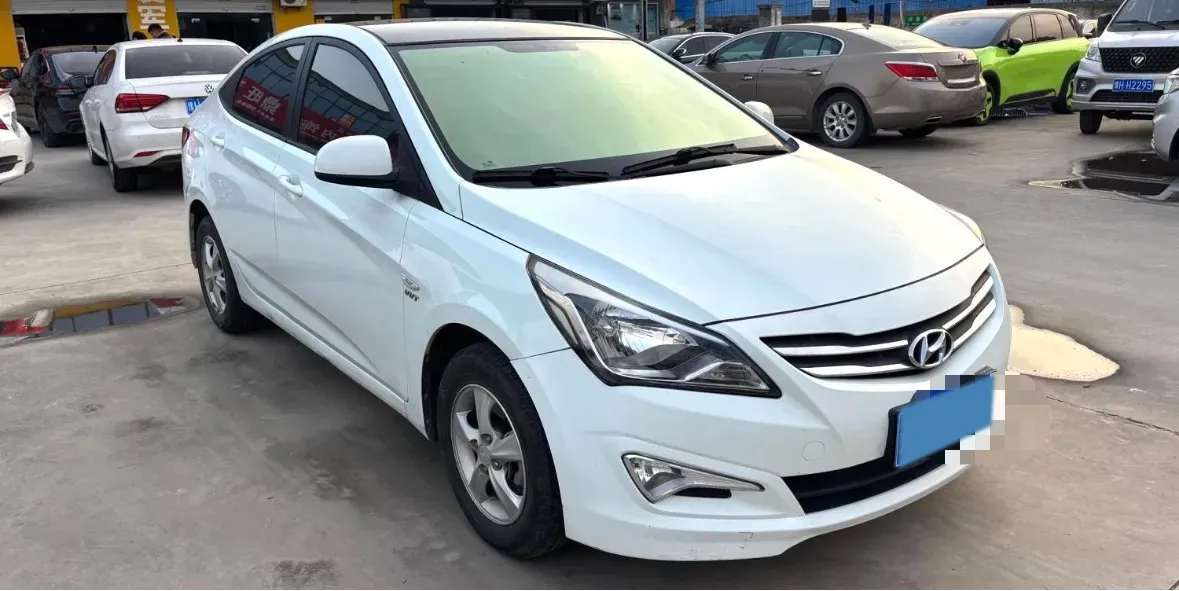 2016 Hyundai Reina 1.4L 107HP L4 4AT,autocango,china used car exporter,china ev exporter,chinese used car exporter,chinese used ev exporter