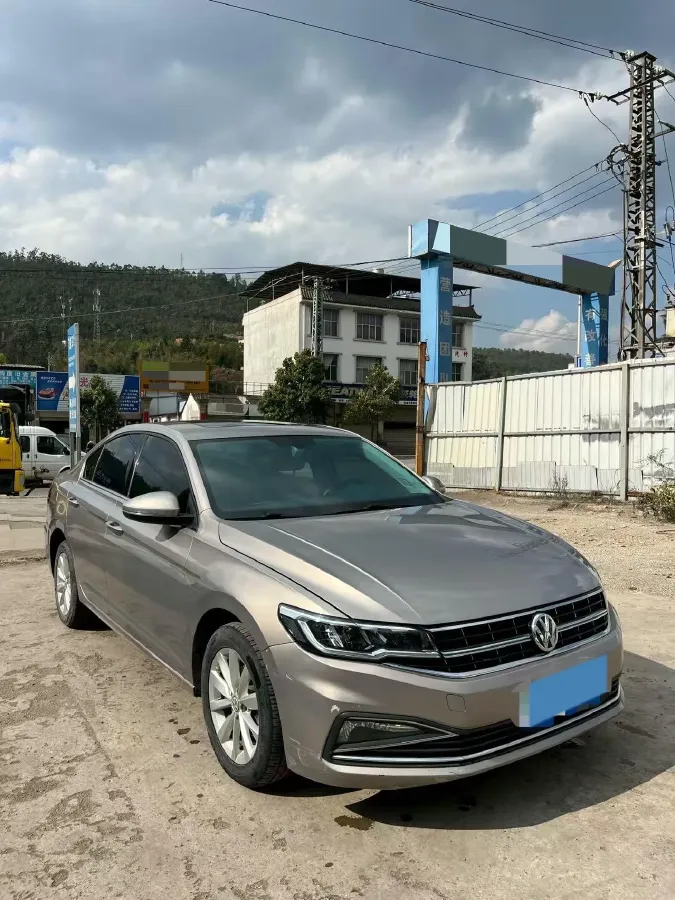 2019 Dongfeng RuiQi 6 2.4L 158HP L4 5MT,autocango,china used car exporter,china ev exporter,chinese used car exporter,chinese used ev exporter