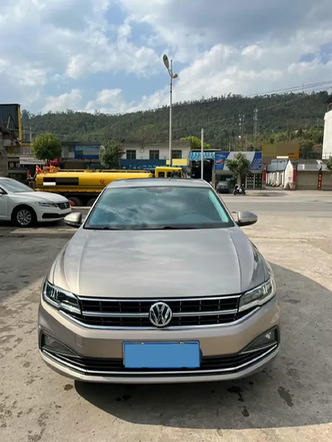 2019 Dongfeng RuiQi 6 2.4L 158HP L4 5MT,autocango,china used car exporter,china ev exporter,chinese used car exporter,chinese used ev exporter