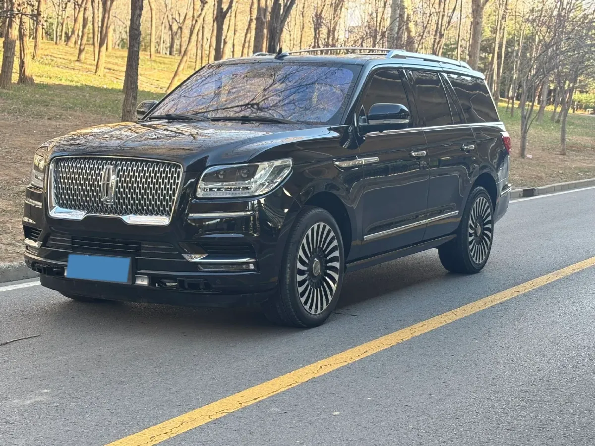 2018 Lincoln Navigator 3.5T 415HP V6 10AT,autocango,china used car exporter,china ev exporter,chinese used car exporter,chinese used ev exporter