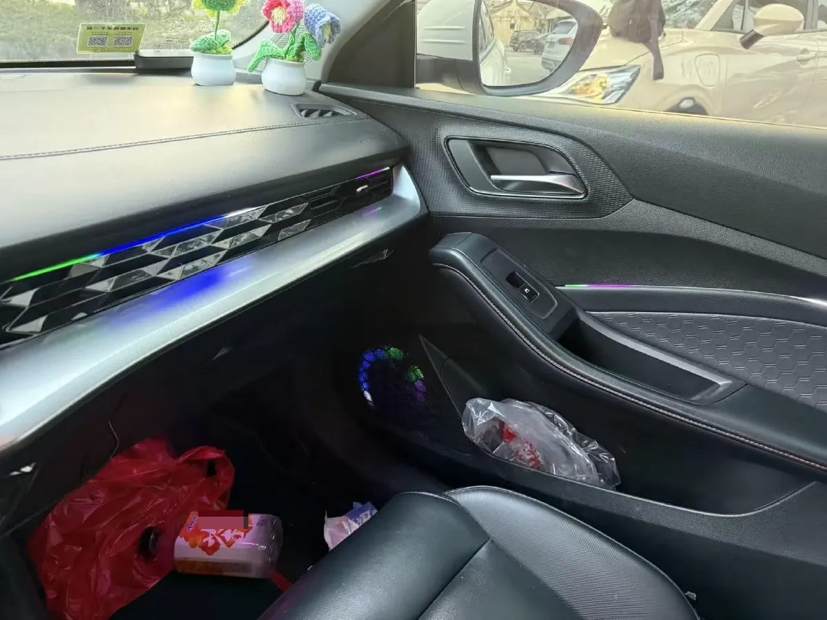 2021 MG 5 1.5L 120HP L4 CVT,autocango,china used car exporter,china ev exporter,chinese used car exporter,chinese used ev exporter