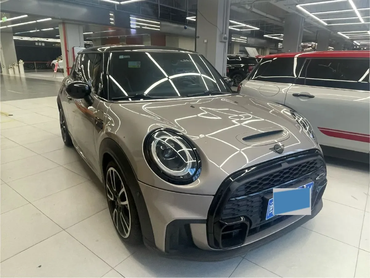 2022 MINI MINI 2.0T 192HP L4 7DCT,autocango,china used car exporter,china ev exporter,chinese used car exporter,chinese used ev exporter