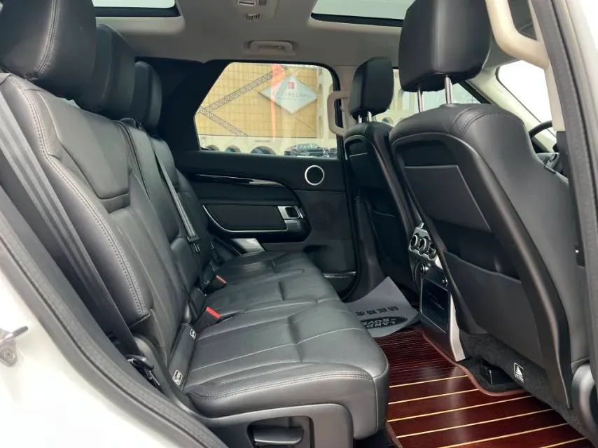 2020 Land Rover Discovery 3.0T 340HP V6 8AT,autocango,china used car exporter,china ev exporter,chinese used car exporter,chinese used ev exporter