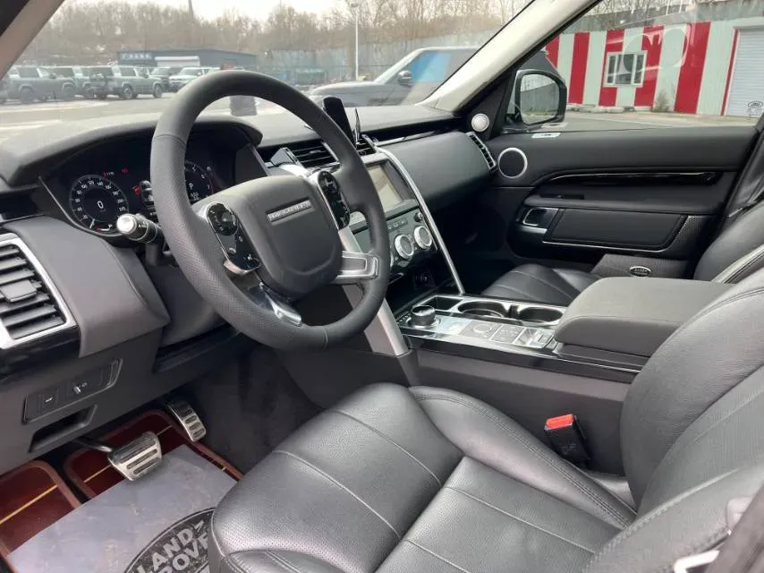 2020 Land Rover Discovery 3.0T 340HP V6 8AT,autocango,china used car exporter,china ev exporter,chinese used car exporter,chinese used ev exporter