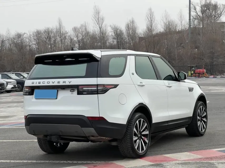 2020 Land Rover Discovery 3.0T 340HP V6 8AT,autocango,china used car exporter,china ev exporter,chinese used car exporter,chinese used ev exporter