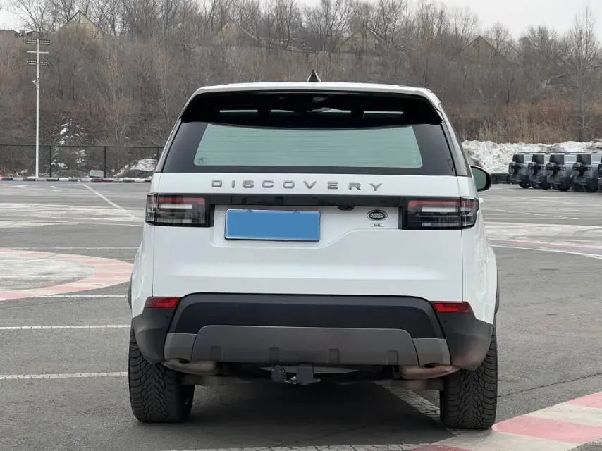 2020 Land Rover Discovery 3.0T 340HP V6 8AT,autocango,china used car exporter,china ev exporter,chinese used car exporter,chinese used ev exporter