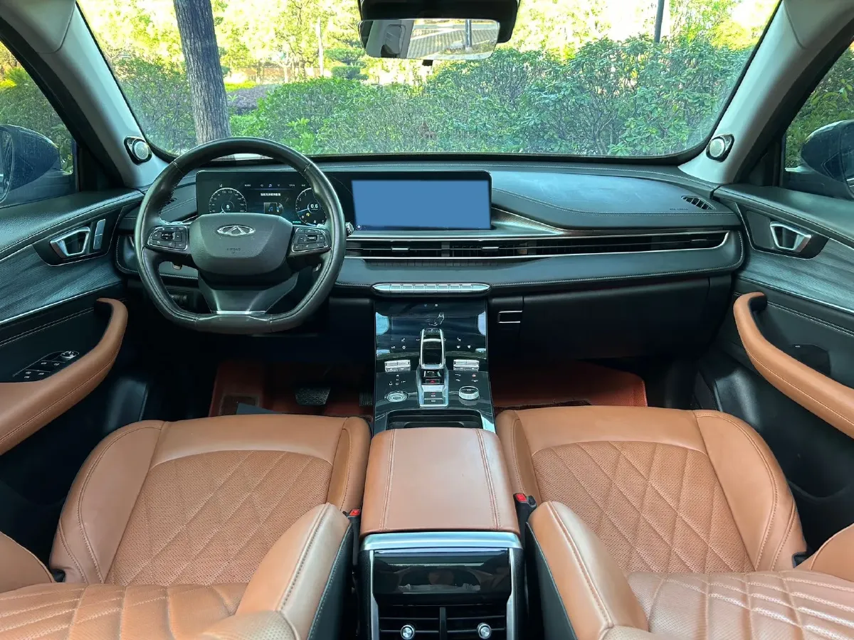 2022 ChangAn CS75 Plus 2.0T 233HP L4 8AT,autocango,china used car exporter,china ev exporter,chinese used car exporter,chinese used ev exporter