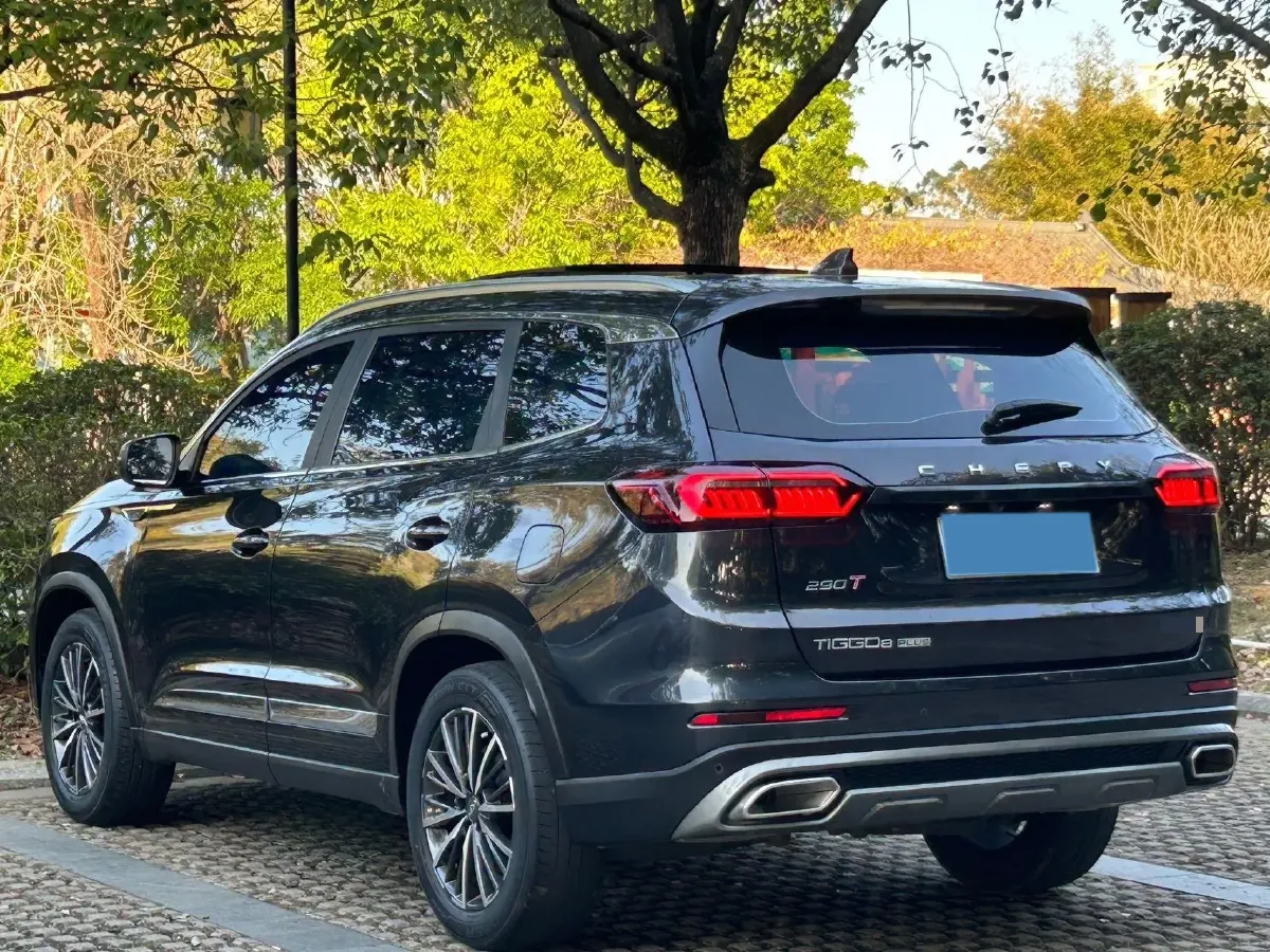 2022 ChangAn CS75 Plus 2.0T 233HP L4 8AT,autocango,china used car exporter,china ev exporter,chinese used car exporter,chinese used ev exporter